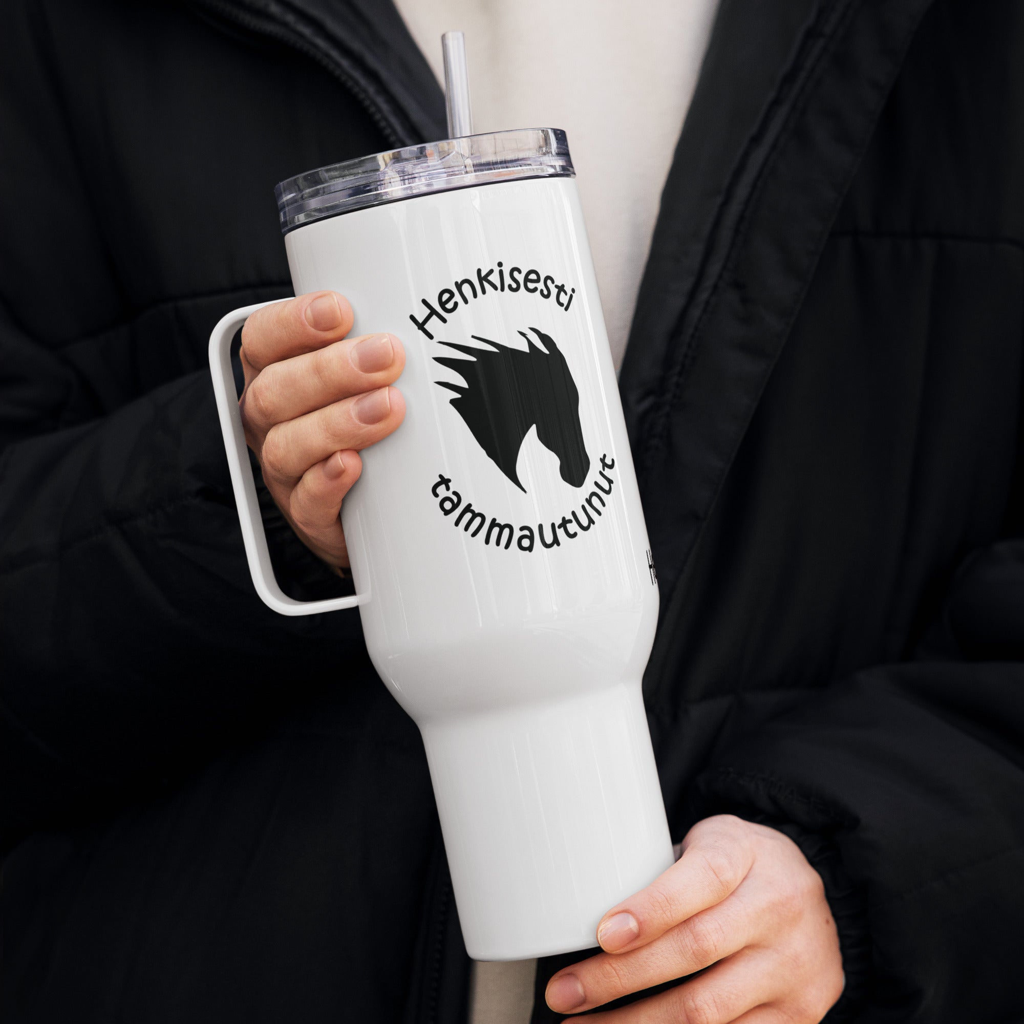 tamma hevonen-teemainen, ruostumattomasta teräksestä valmistettu iso matka-termosmuki.